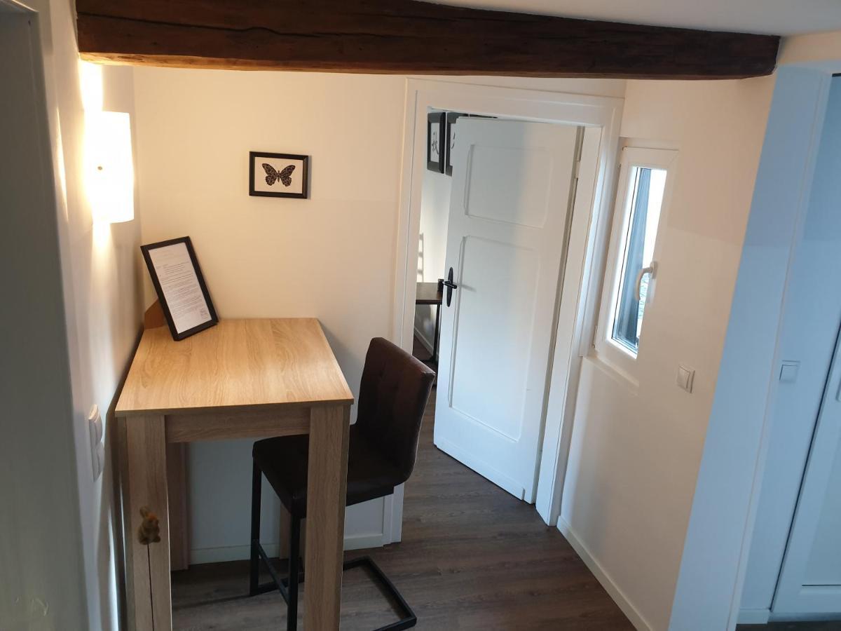 Duex-Hof Apartment Fachwerkhaus Bornheim  Ngoại thất bức ảnh