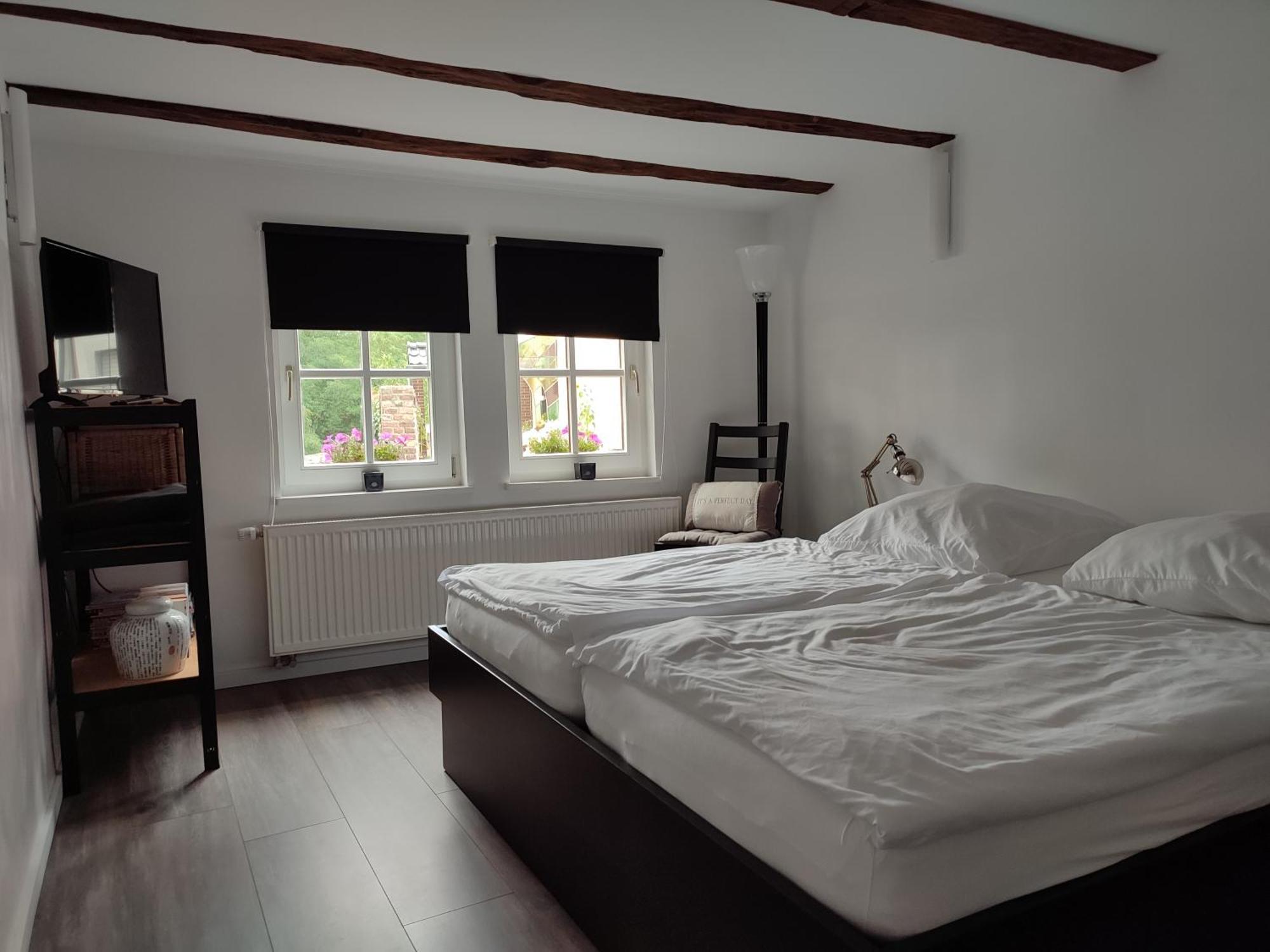 Duex-Hof Apartment Fachwerkhaus Bornheim  Ngoại thất bức ảnh